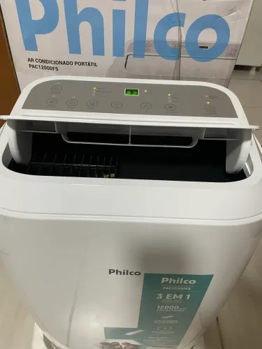 Ar condicionado portátil 12000 Btu com encaixe de janela sem uso