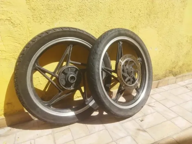 Rodas de liga leve suzuki yes em excelente estado