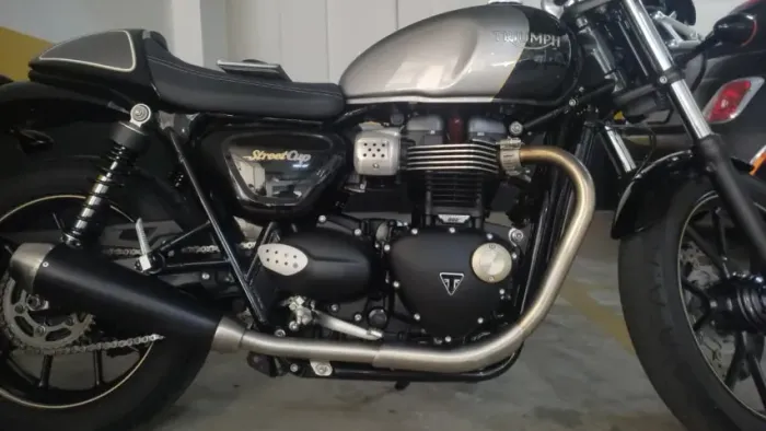 Triumph Street Cup 900