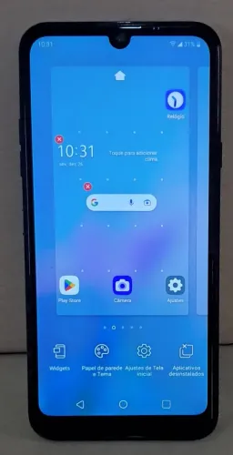 Smartphone LG40S tela de 6.1.