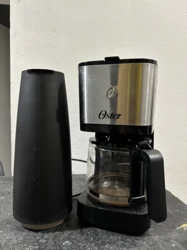 Cafeteira elétrica + garrafa térmica 