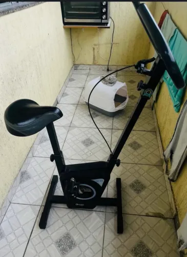 Bicicleta ergométrica - super confortável