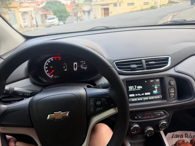 Chevrolet Onix Hatch LT 1.4 8V Flex Mec. 4P 2019