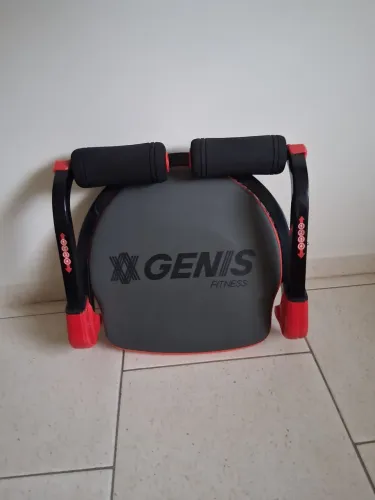 GENIS FITiNESS