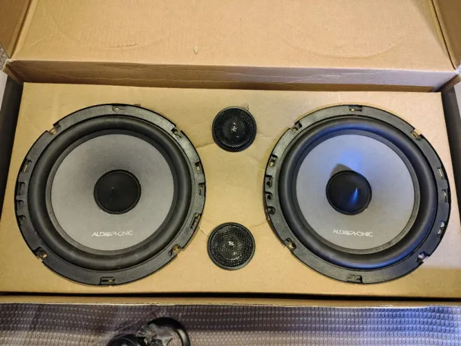 Kit duas Vias Audiophonic 6 polegadas.