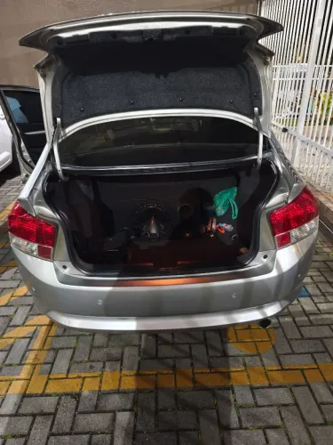 Honda City Sedan EXL 1.5 Flex 16V 4P Aut. 2010