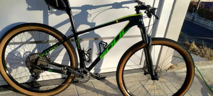 Bike Vesuvio Carbono com garantia vitalício do quadro