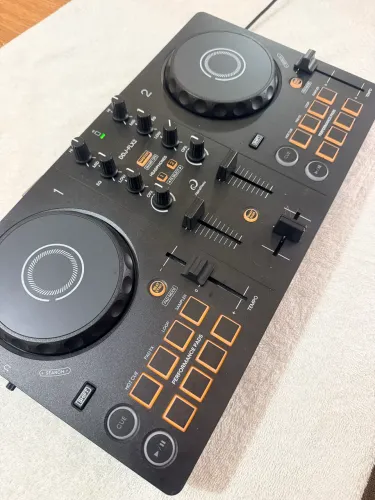 Controlador DJ - DDJ-FLX2 Alpha Theta (Pioneer) Compacto De 2 Canais