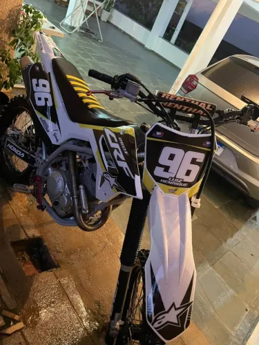 Crf 250f impecável (troco por crf 230f)