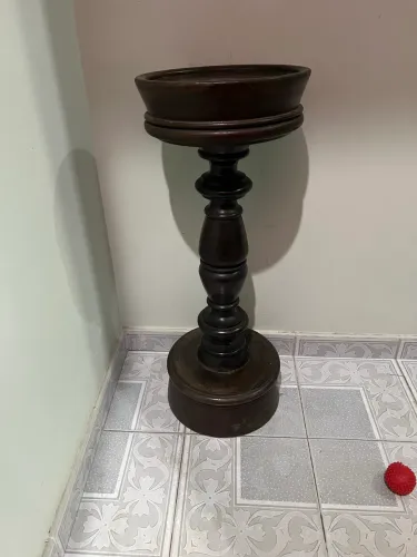 Suporte de embuia maciça para decoração 