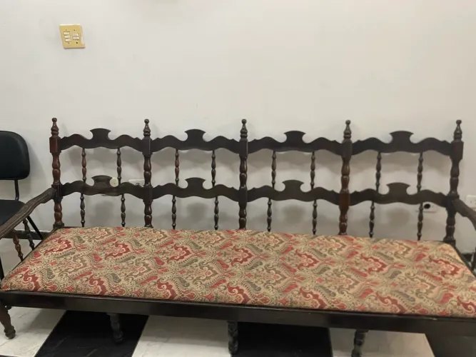 Vendo sofá antiquario 