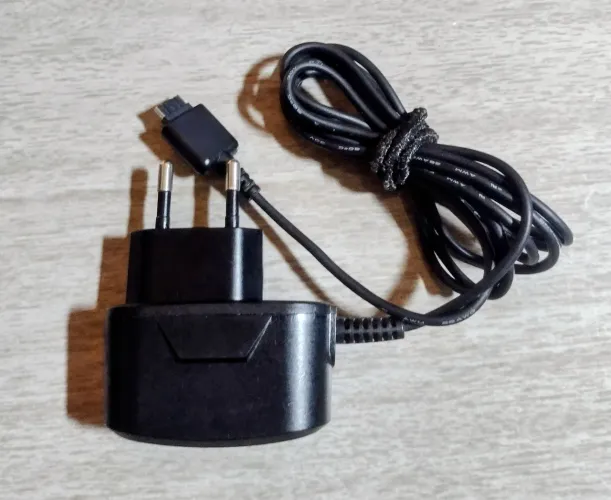 Fonte LG STA-P53BS 5.6V 0.4A