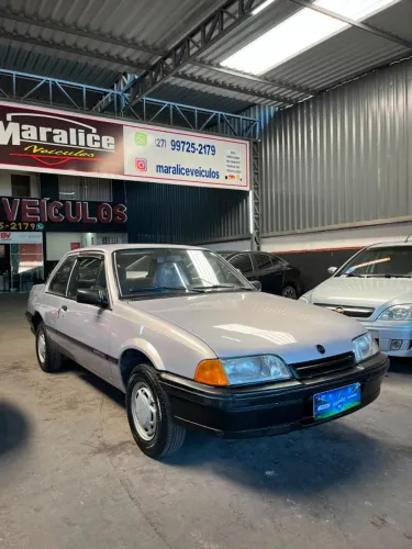 Chevrolet Monza GL 2.0 Efi/sl/l/650/club/barc.2e4p (álcool) 1993