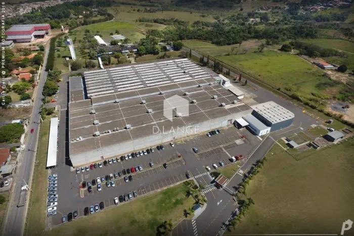 Galpão para venda e locação no bairro Chácaras Luizitana em Hortolândia - SP