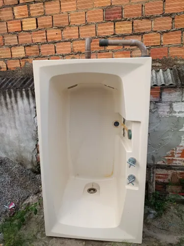 Banheira com hidromassagem 