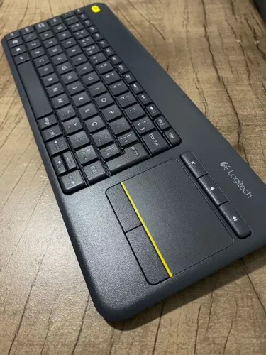 Teclado + Mouse Touch Sem Fio Logitech - Estado de Novo