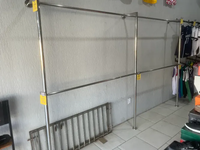 Vendo arara 3 metros