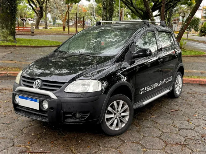 Volkswagen Crossfox 1.6 MI Total Flex 8V 5P 2006