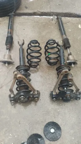 Suspensão Passat alemão 99 