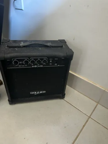 Guitarra winner + amplificador 