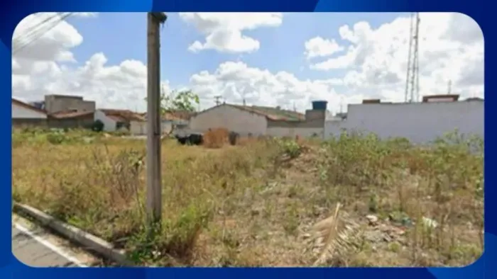 CASA - R. Manoel José de Oliveira, 34, Guaribas, Arapiraca/AL, com área de 300,00m² - Arap