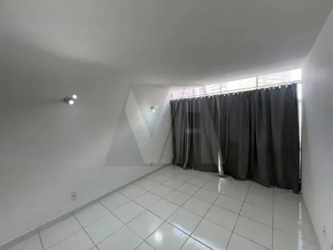 Apartamento : / Residencial / República