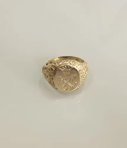 Anel Artesanal em Ouro 18k