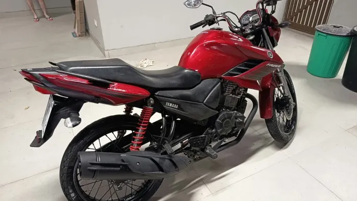 Yamara/ ys150 fazer sed