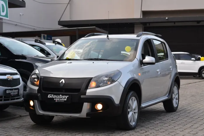 Renault Sandero Stepway Hi-flex 1.6 16V 5P Aut. 2014