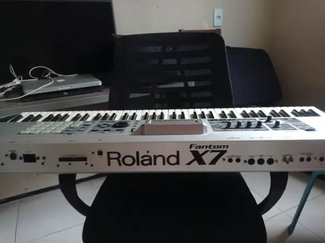 Teclado Roland fantom x7