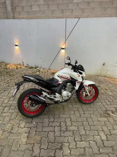 CB TWISTER 2022