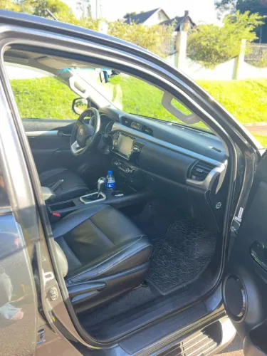Toyota Hilux CD SR 4X4 2.8 TDI Diesel Aut. 2020