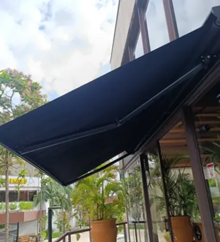 Toldo Retrátil Elétrico Santorini Design 4,00 x 2,50 m