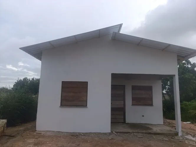 En Massa miento y pintura