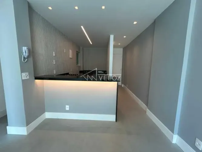 Apartamento : Padrão / Residencial / Catete