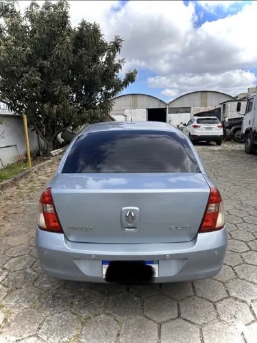 Renault Clio Sed. Privilège Hi-flex 1.6 16V 4P 2006
