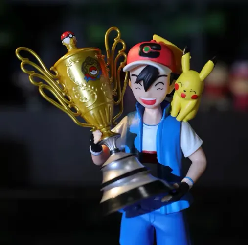 Action figure Ash e Pikachu Campeão 