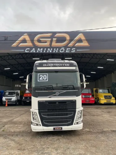 Volvo FH 540 6x4 Ano 2020