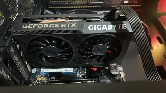 RTX 4060 8GB