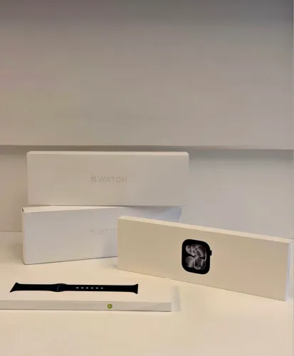 Apple Watch Séries 11 46mm Jet Black
