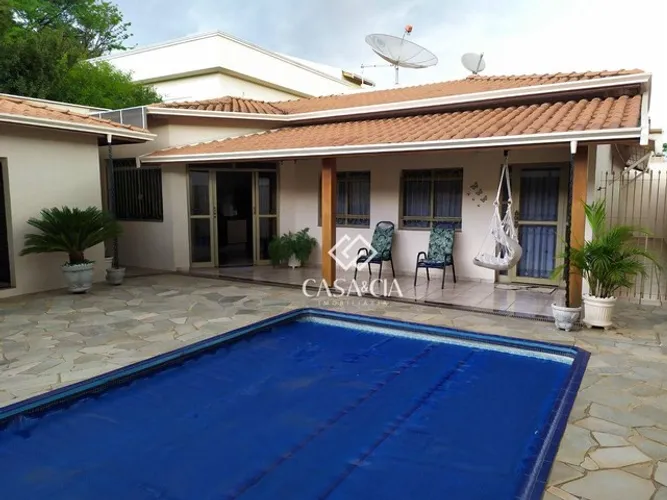 Casa com 2 dormitórios à venda, 162 m² por R$ 820.000,00 - Nova Piracicaba - Piracicaba/SP