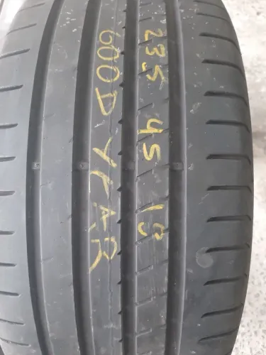 Pneu 235 45 18 Goodyear meia vida