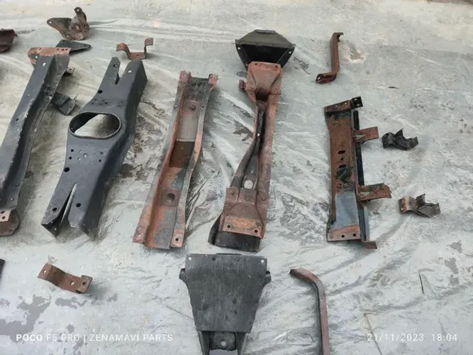 Vendo travessas do chassis de c10 d10 a10 veraneio