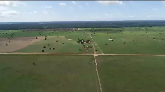 Fazenda de 650 alqueires em Araguaiana-MT