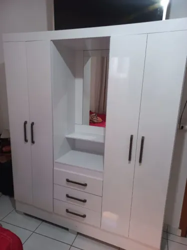 Guarda roupa Capelinha Novo oferta relâmpago