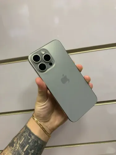 iPhone 15 pro max 256 GB
