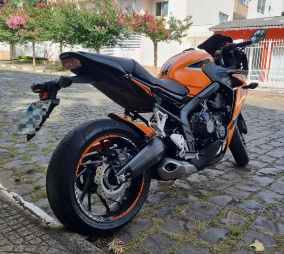 Cbr 650F ABS 2019 c 11.000 km
