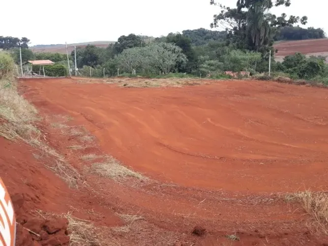 Chácara de 1000 mts em Guaravera - Paraíso das águas