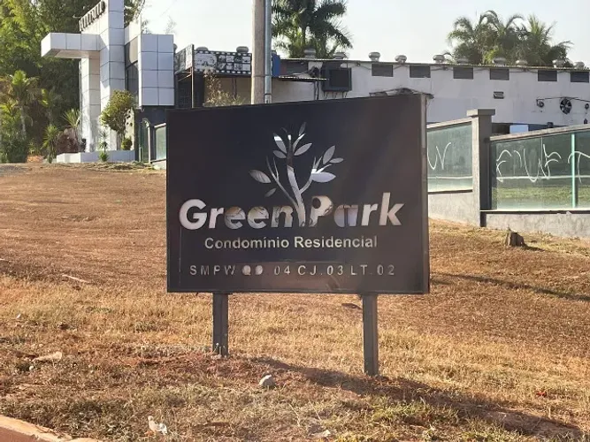 Cond. Green Park - QD 04 - Cj 03 Park Way - TERRENO 4.700m²