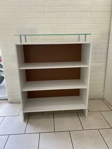 Balcão Fechado com Vidro Superior MDF